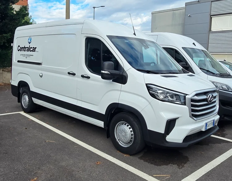 Maxus Delivery 9